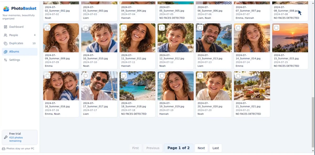 PhotoBasket album creation and photo selection screen